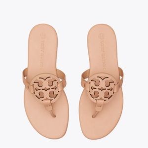 🆕 NIB - TORY BURCH - Miller Soft Logo Sandal Makeup - 8.5